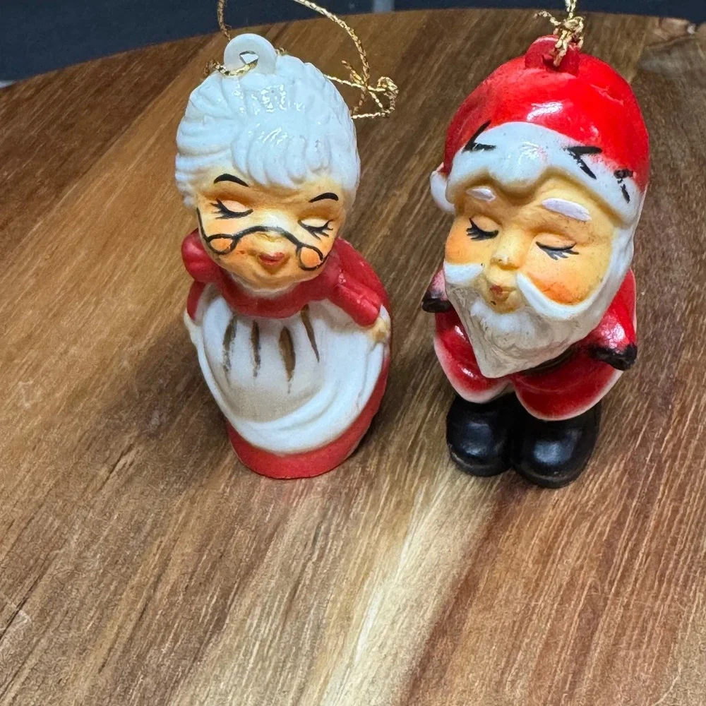 Vintage Kissing Santa and Mrs Claus Christmas Ornaments Set Mid Century Modern